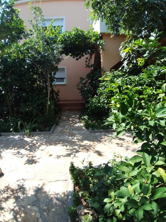 Apartmani Kutlesa 보디체 외부 사진