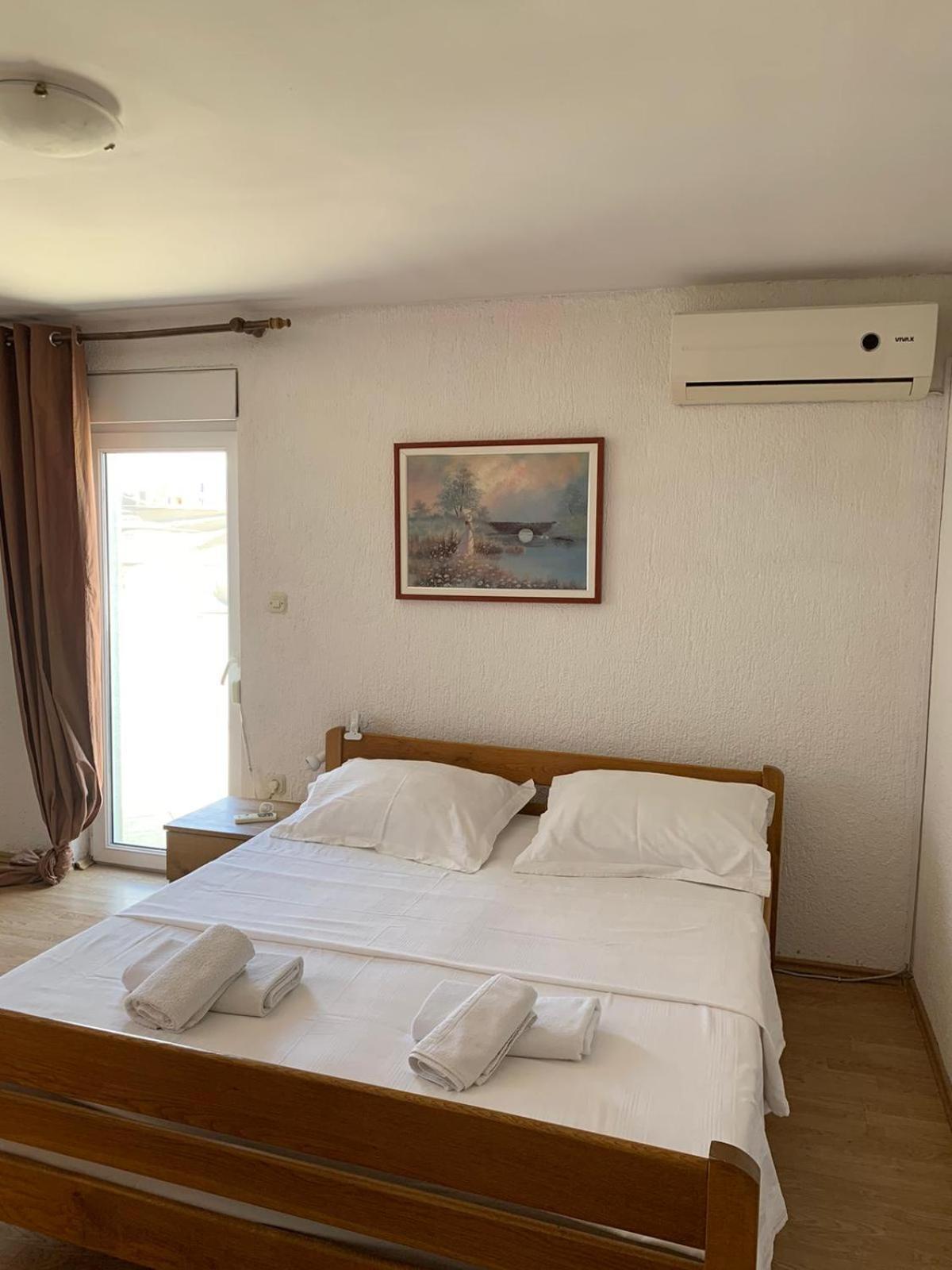Apartmani Kutlesa 보디체 외부 사진