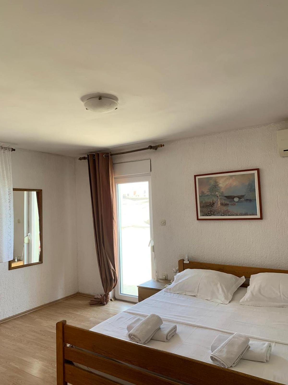 Apartmani Kutlesa 보디체 외부 사진
