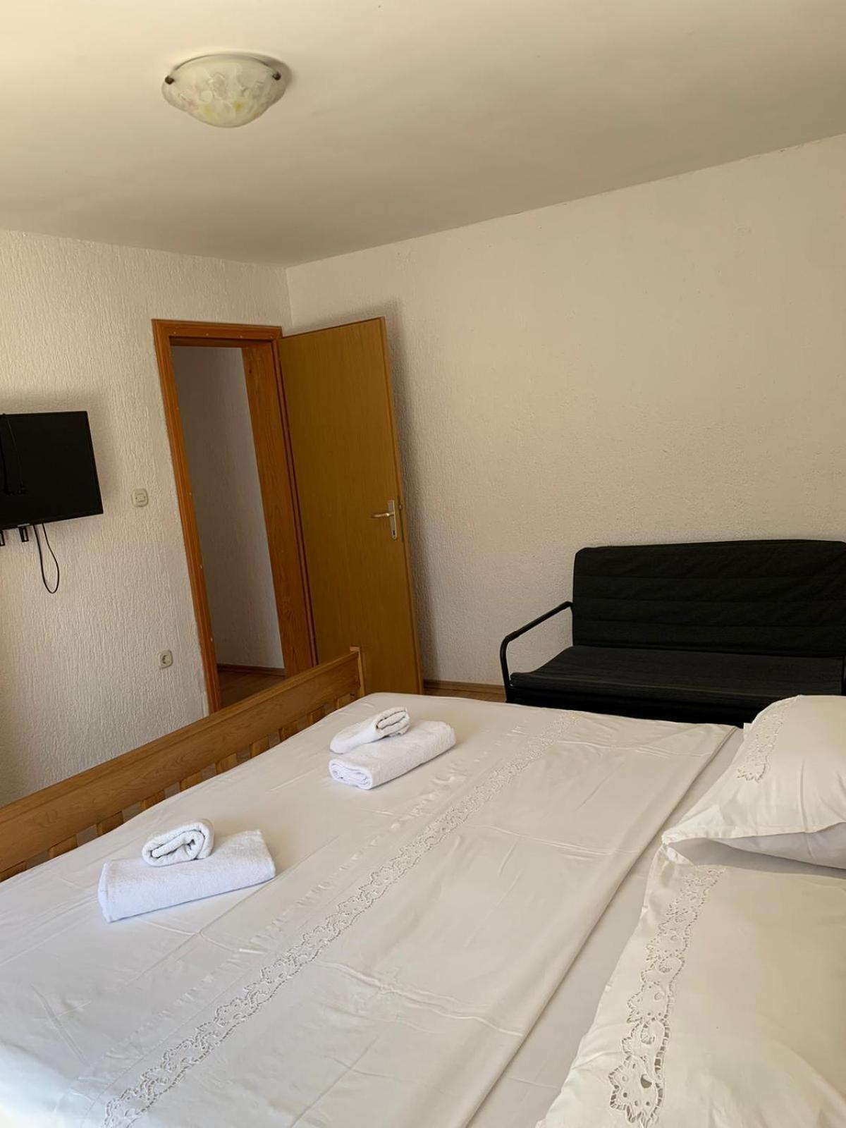 Apartmani Kutlesa 보디체 외부 사진